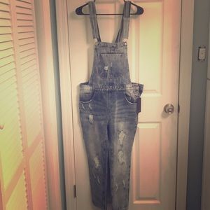 Forever 21 overalls brand new never worn !!!